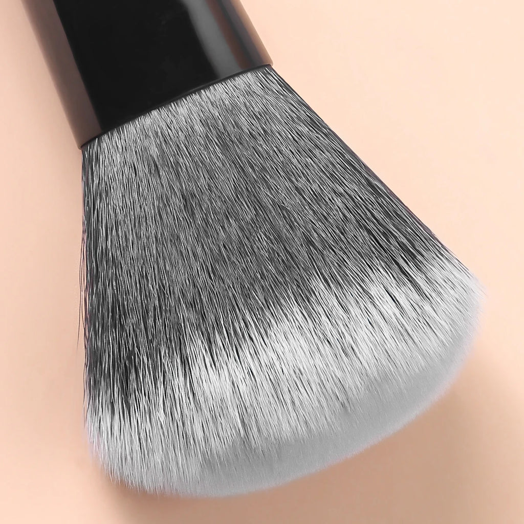 GlowMii Essential MakeUp Brush